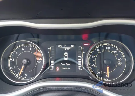 2018 Jeep Cherokee Latitude Plus Fwd из США, поврежденный, VIN 1C4PJLLX8JD612642